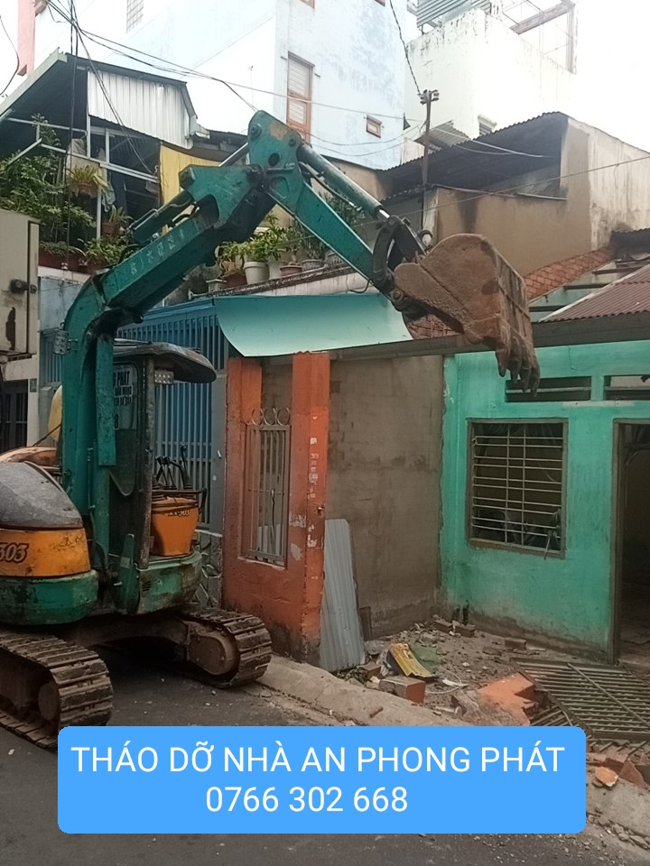 PHÁ DỠ NHÀ