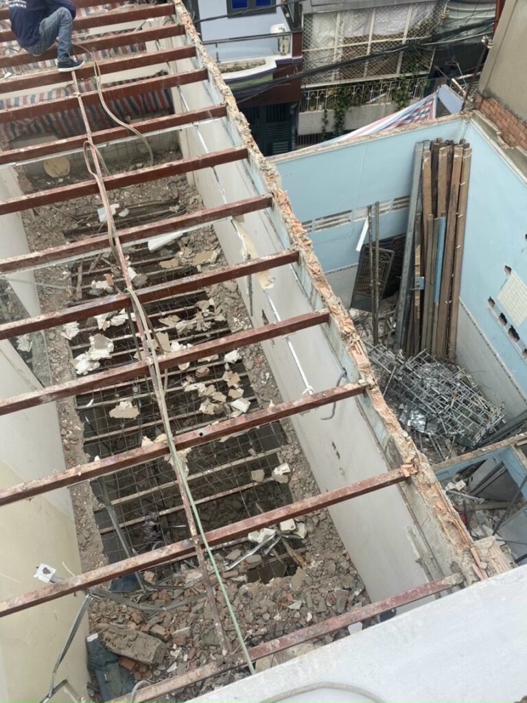 ĐẬP PHÁ NHÀ CŨ QUẬN 11 CÔNG TY TNHH CƠ GIỚI AN PHONG PHÁT 