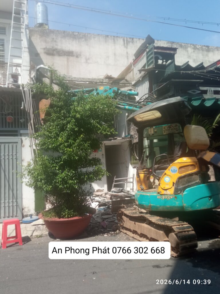 THÁO DỠ NHÀ CŨ QUẬN 7 CÔNG TY TNHH CƠ GIỚI AN PHONG PHÁT 