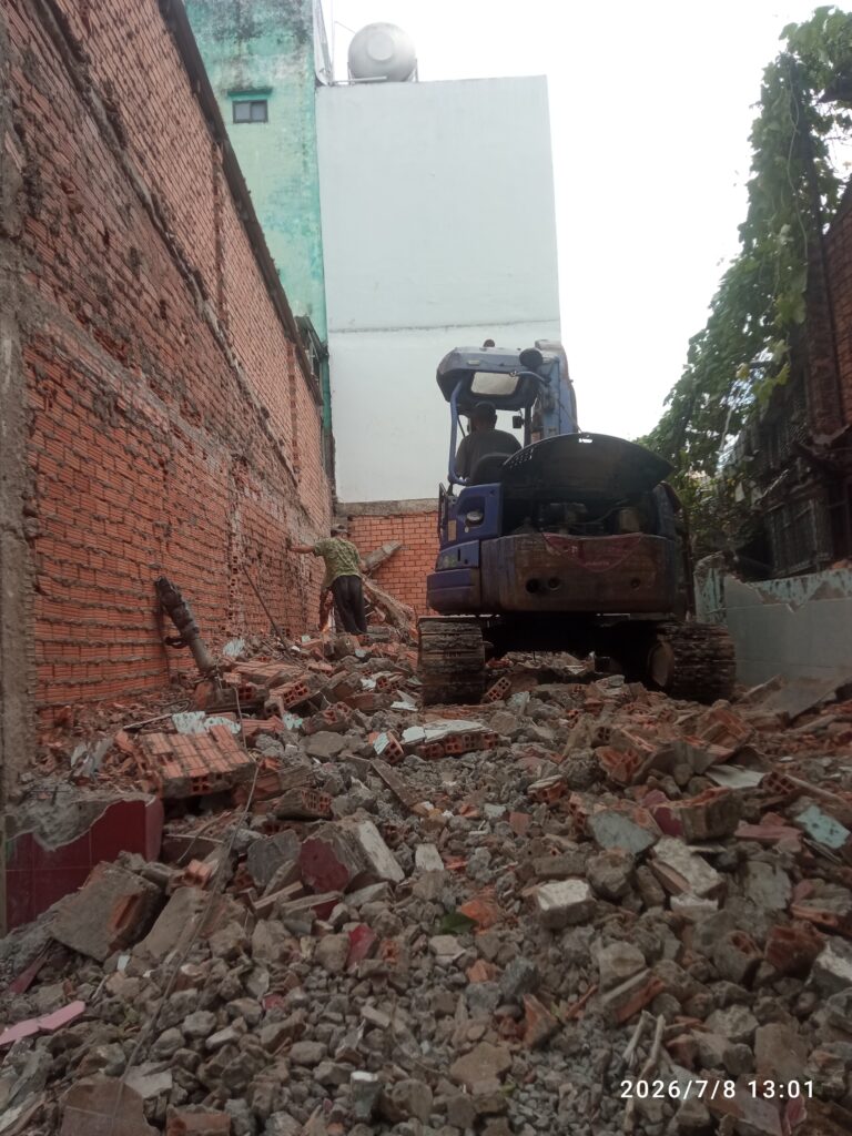 THÁO DỠ NHÀ CŨ QUẬN 6 CÔNG TY TNHH CƠ GIỚI AN PHONG PHÁT 